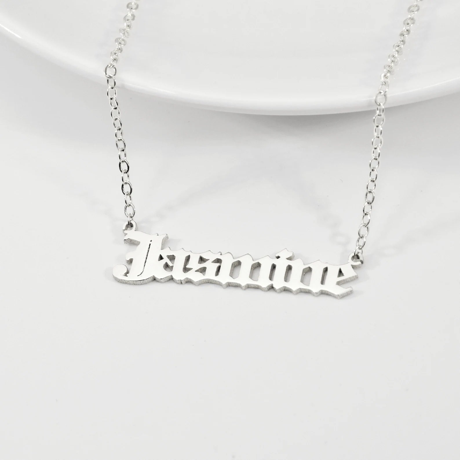 Personalised 18k Gold Name Necklace